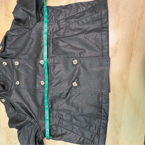 Peace Love World Jacket - Picture 6 of 11